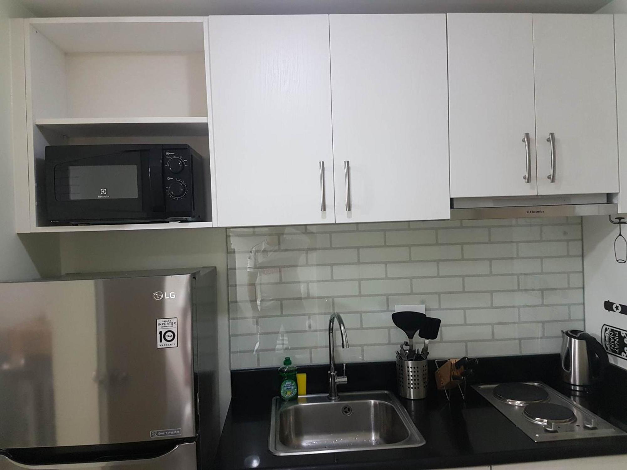 Linda'S Condo Манила Стая снимка